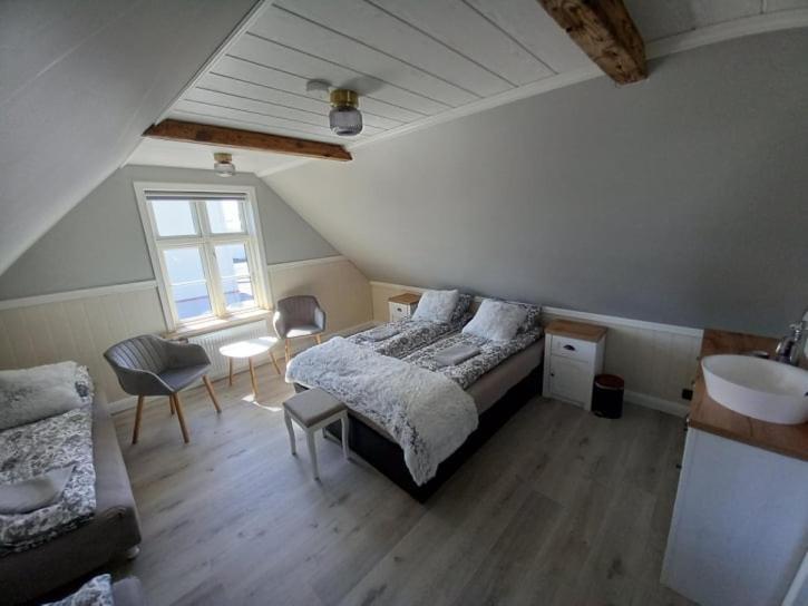Palshus Hotel Patreksfjordur Buitenkant foto